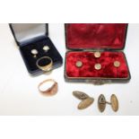 A collection of vintage costume jewellery etc