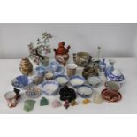 A box of Oriental ceramics & other