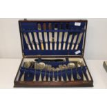 A boxed set of vintage cutlery