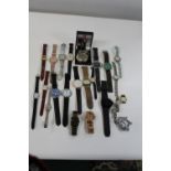 A job lot of assorted watches