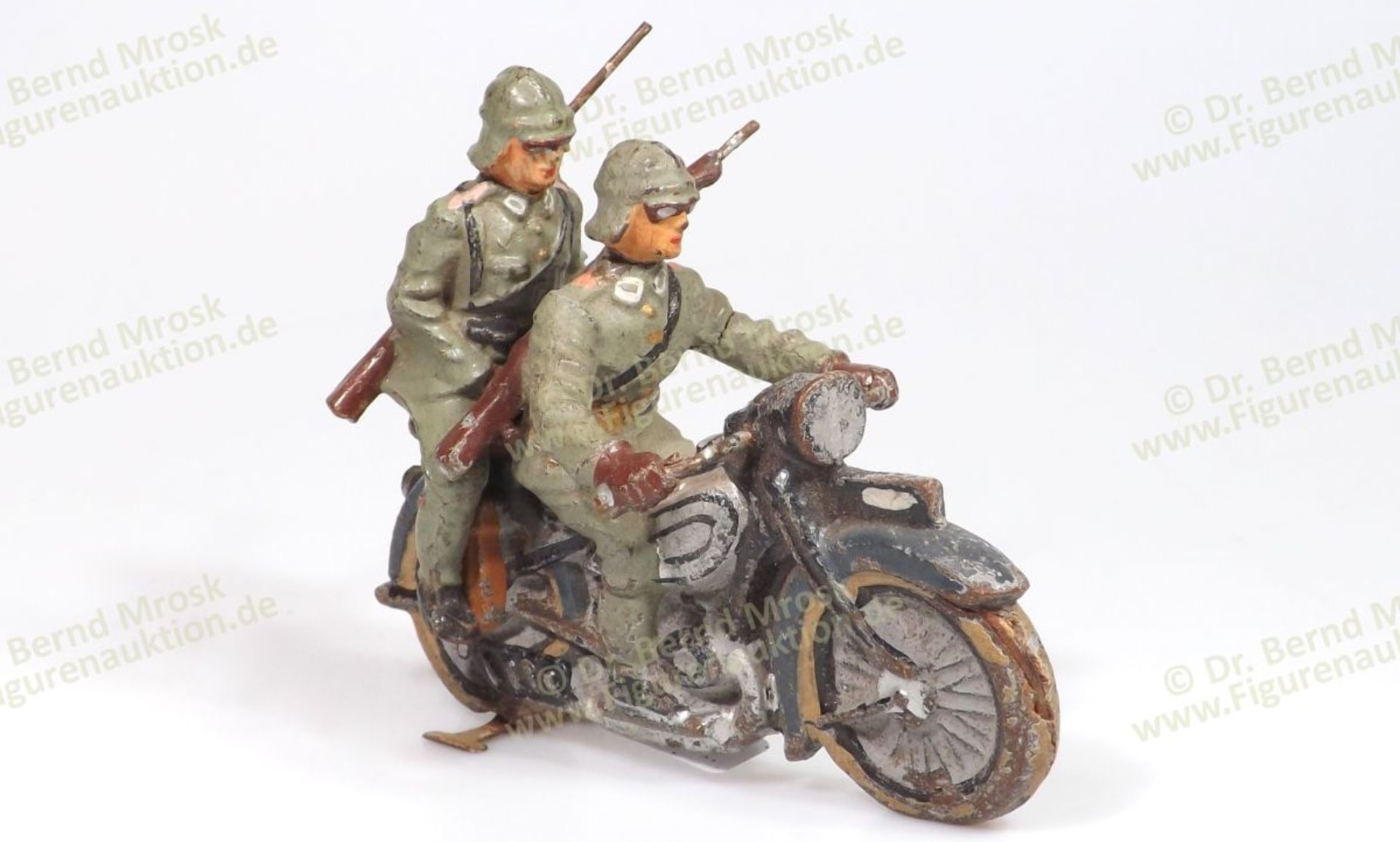 German military, Lineol, composition figures, 7-7,5 cm size, made in Germany about 1938