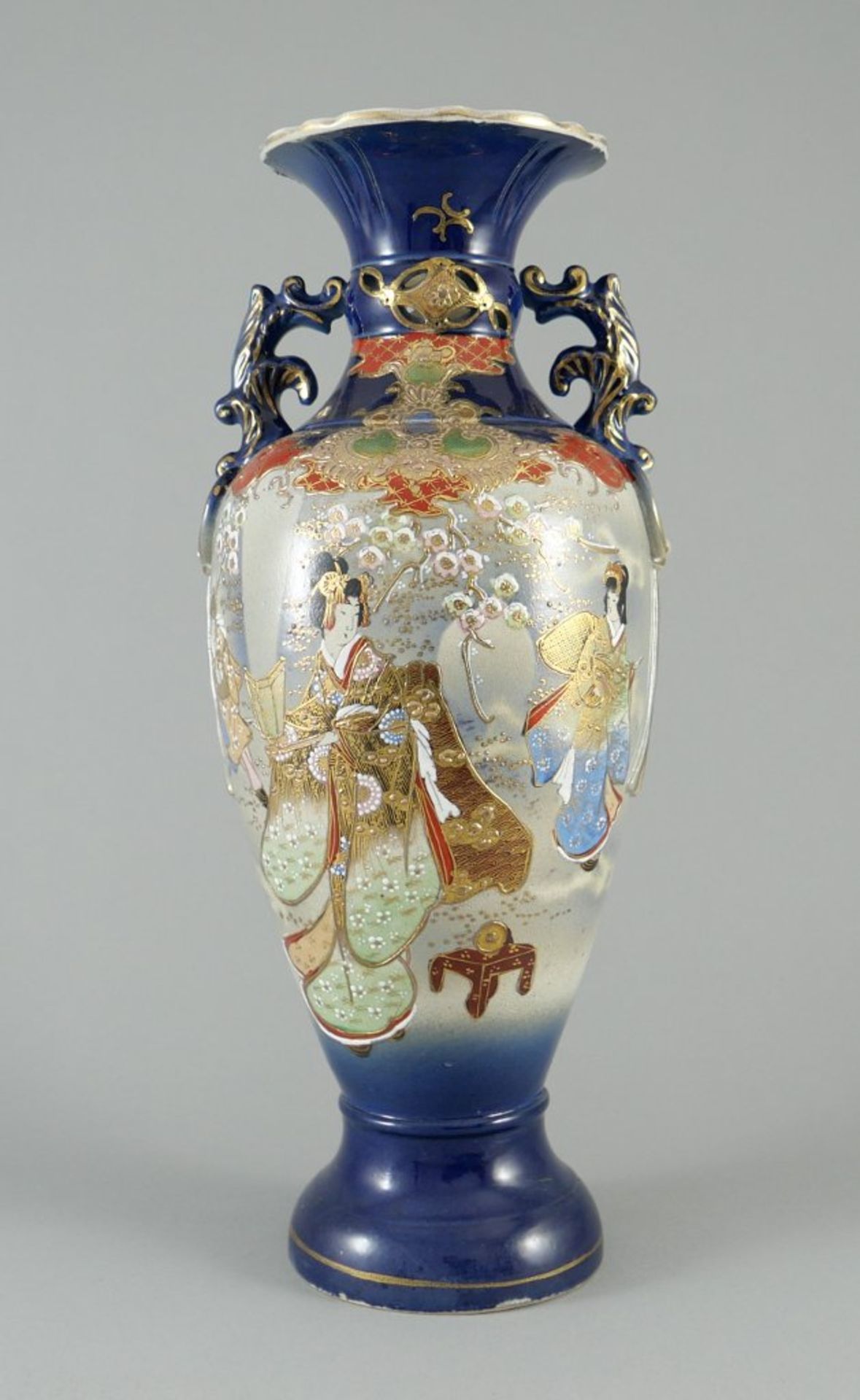 Große Satsuma-Vase.