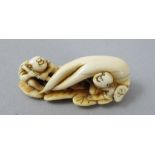 Erotisches Netsuke.