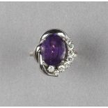 Feiner Amethyst-/Brillantring.