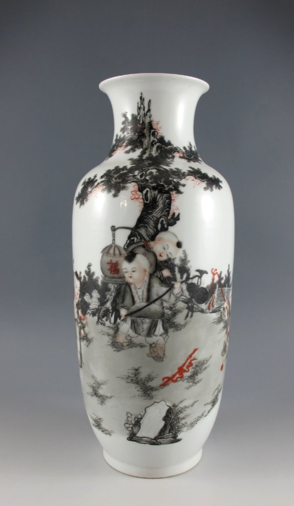 Große Vase.