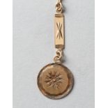 Goldener Schlüsselanhänger mit Monogramm "LG". 18 ct. Roségold, 10,7 g. L 12 cm