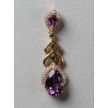 Amethystanhänger mit Diopsiden und ca. 0,17 ct. Brillanten. Fassung 14 ct. Roségold. H 3,8 cm