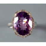 Amethyst-/Brillantring.