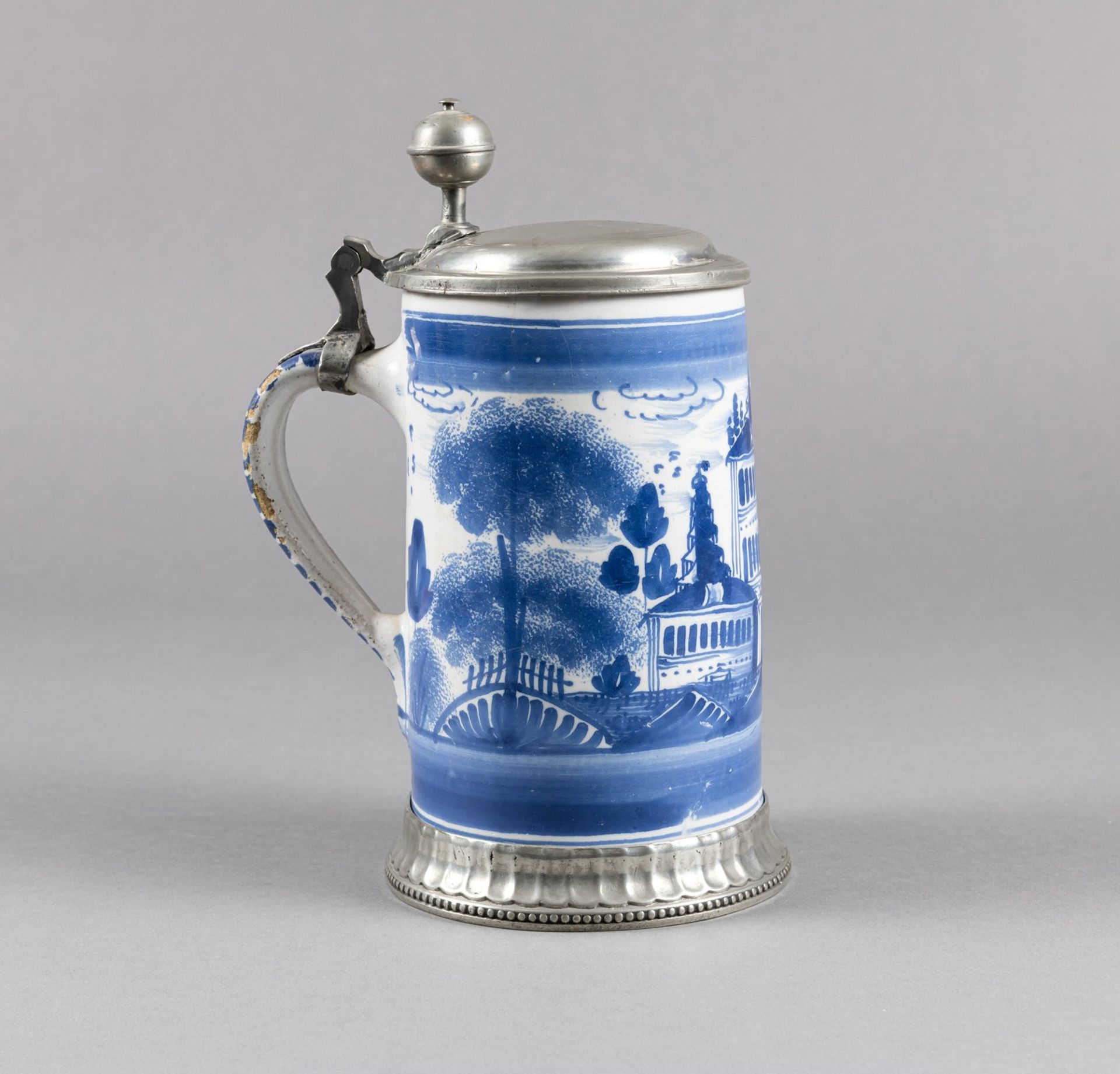 A BAYREUTH FAIENCE TANKARD - Image 2 of 7