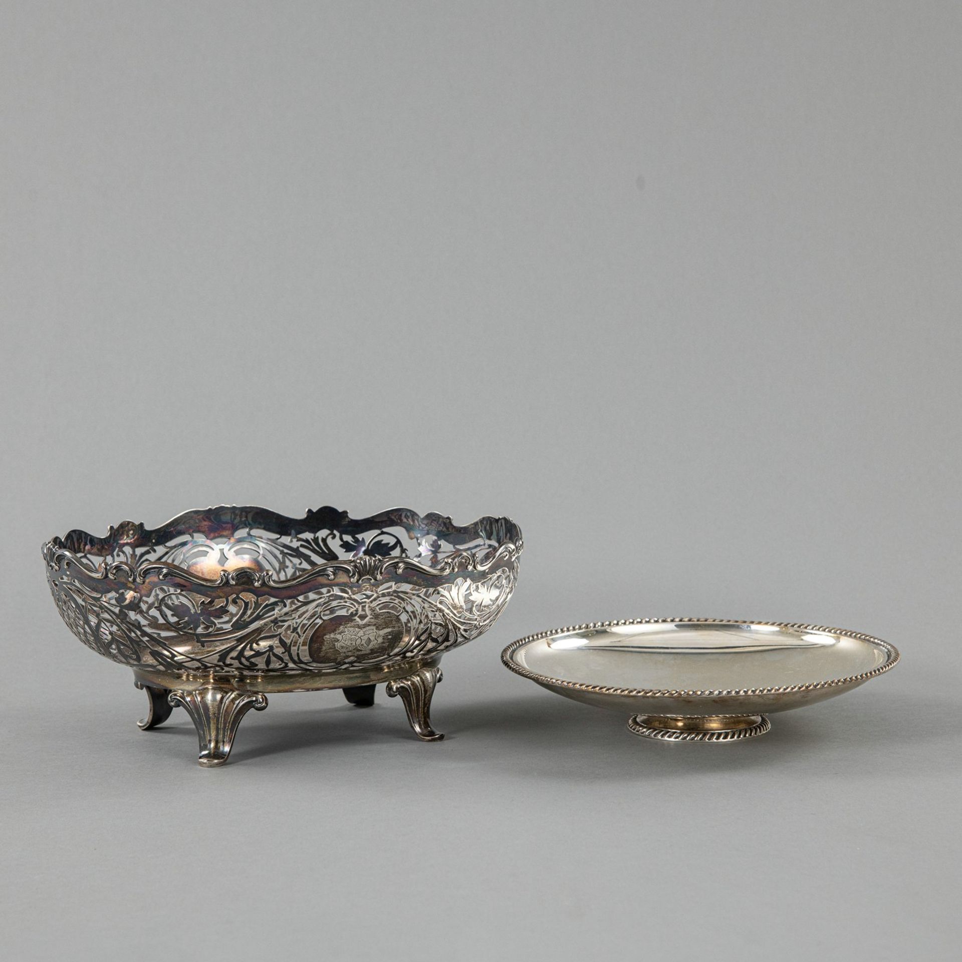 A SILVER OPENWORK BASKET, A SILVER DISH, TWO SILVER BOWLS