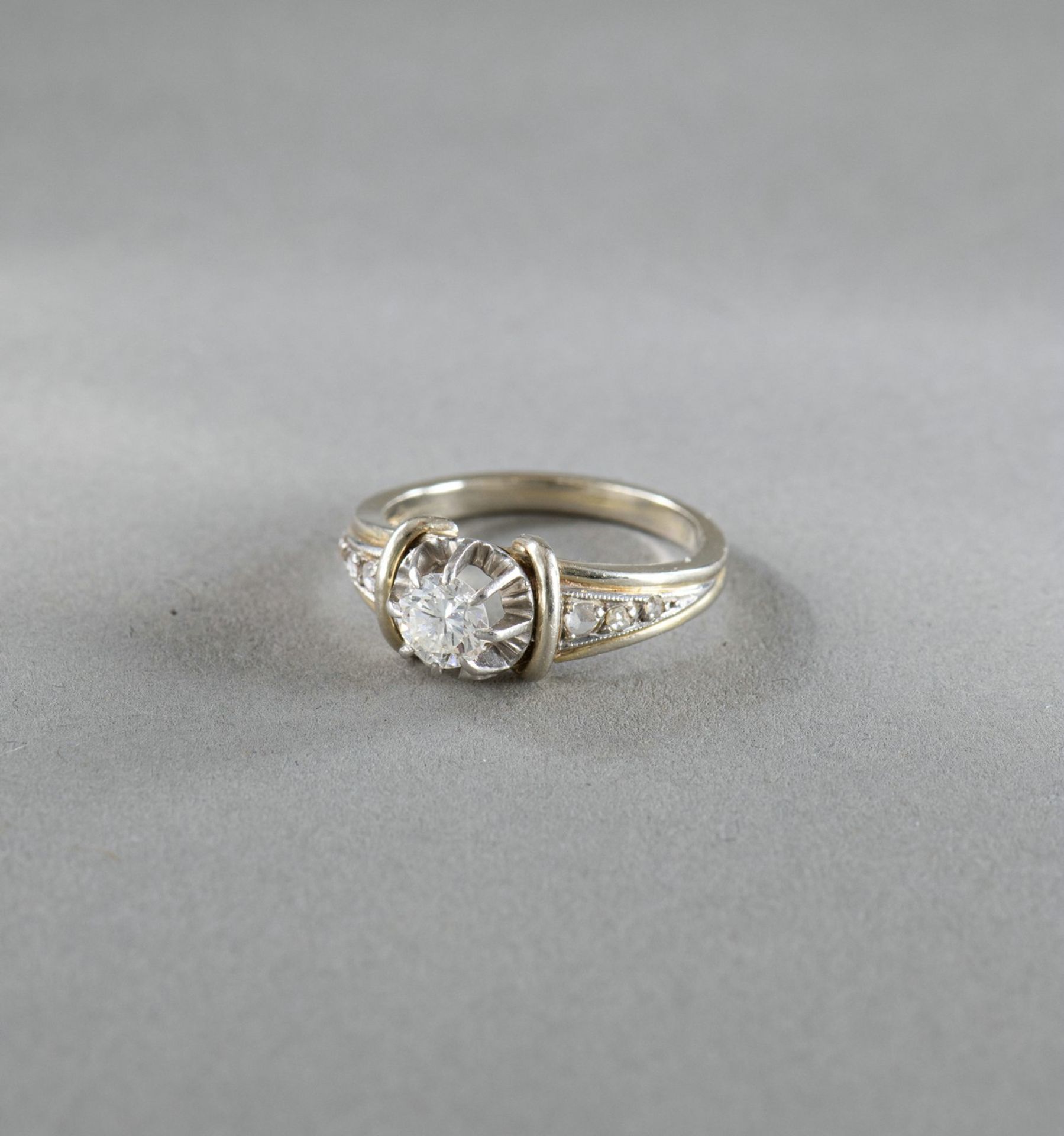 A DIAMOND RING - Image 4 of 7