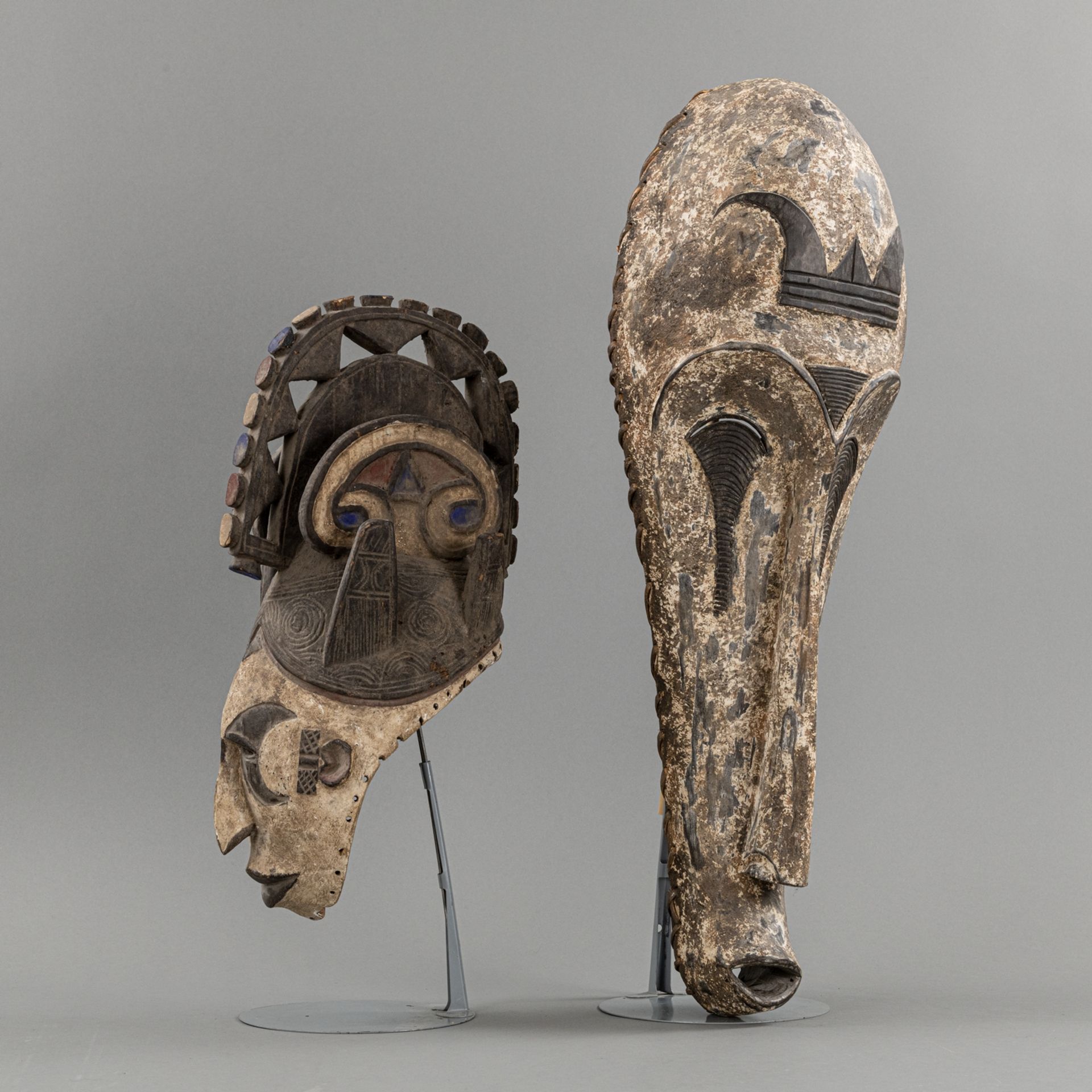 TWO CARVED WOOD MASKS IN  FANG-STYLE - Image 3 of 5