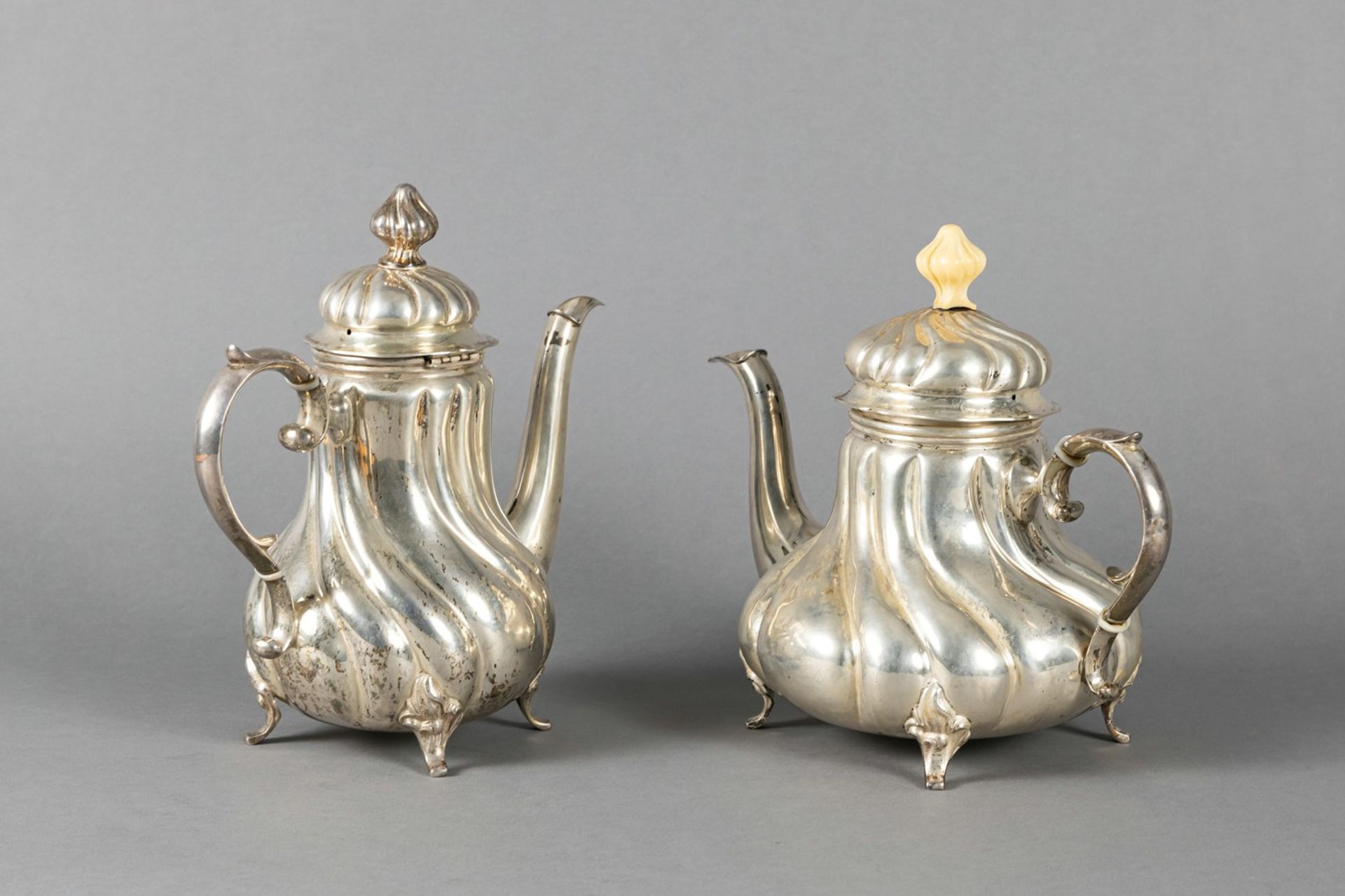 TWO COFFEE POTS AND A SILVER BASKET, - Image 5 of 7