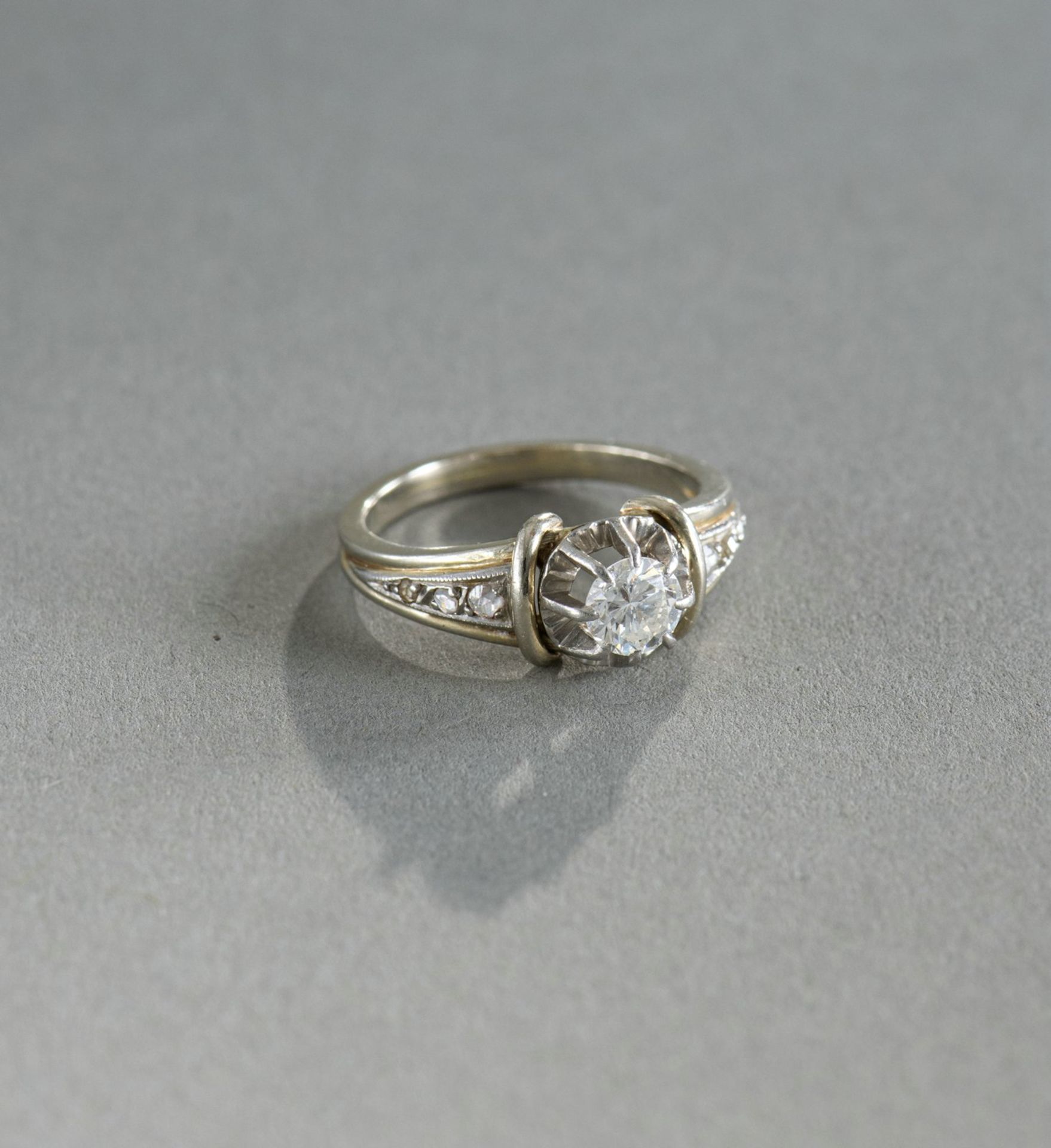 A DIAMOND RING - Image 3 of 7