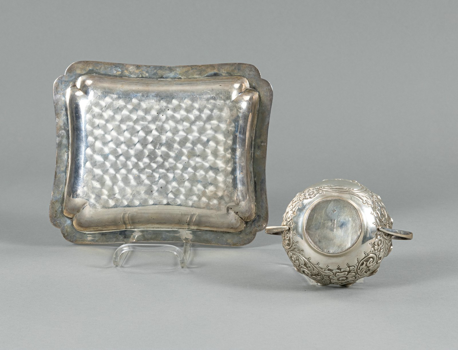 TWO ENGLISH SILVER BOWLS - Image 3 of 5