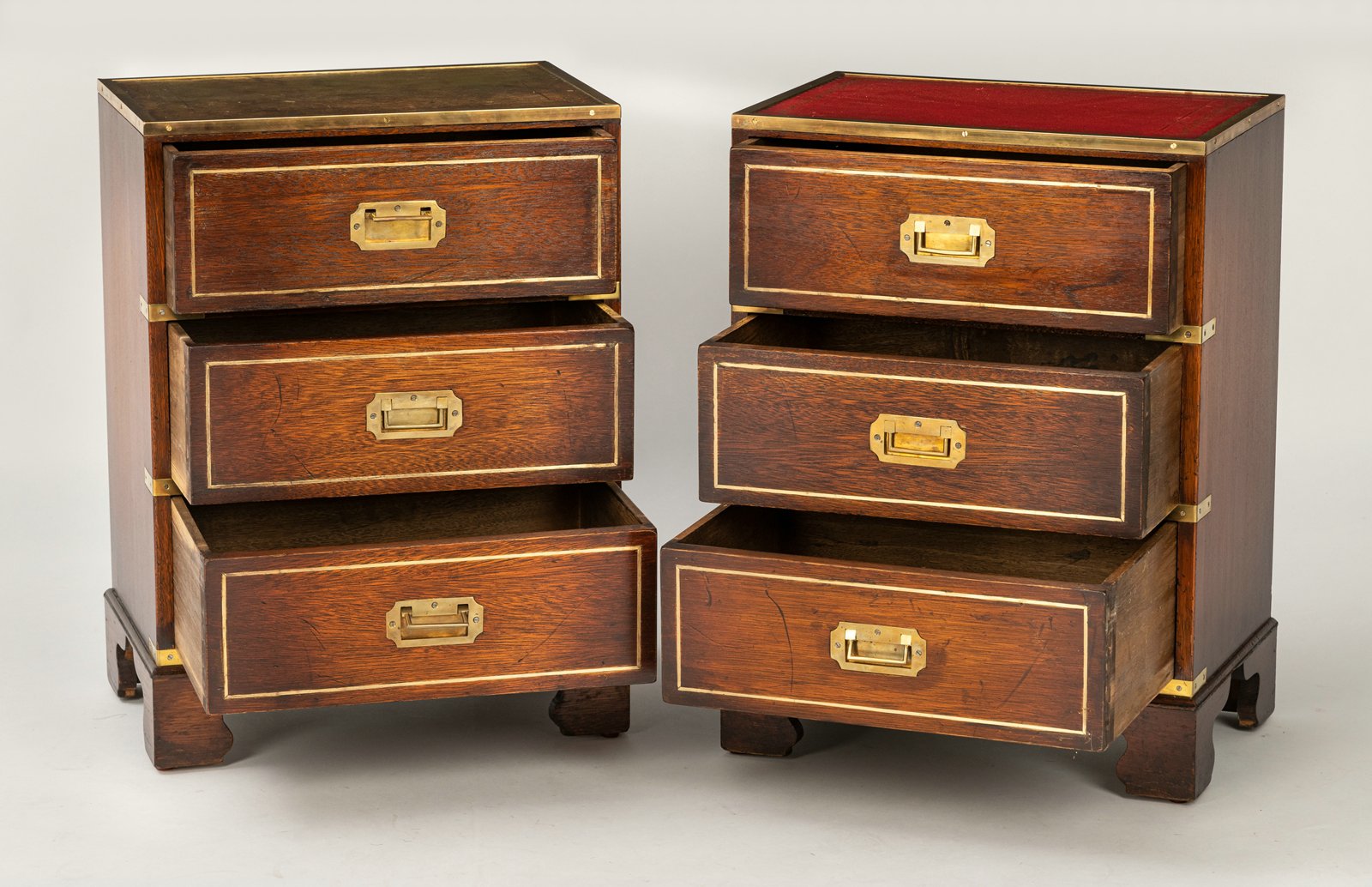 A PAIR OF BRASS MOUNTED MAHOGANY SIDE COMMODES - Image 2 of 6