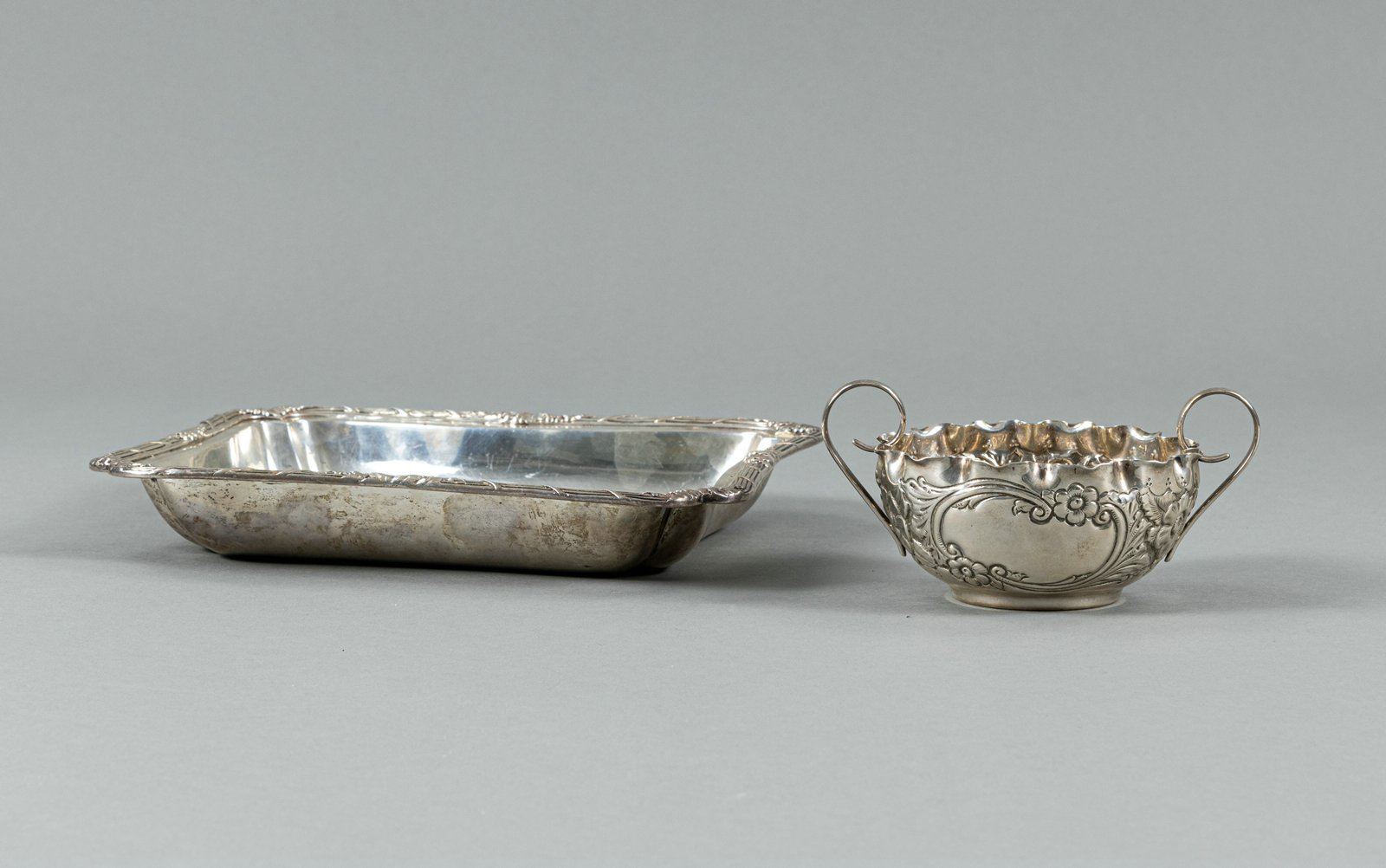 TWO ENGLISH SILVER BOWLS - Image 4 of 5