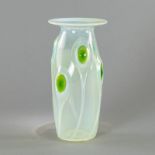 Vase mit Pfauenaugen