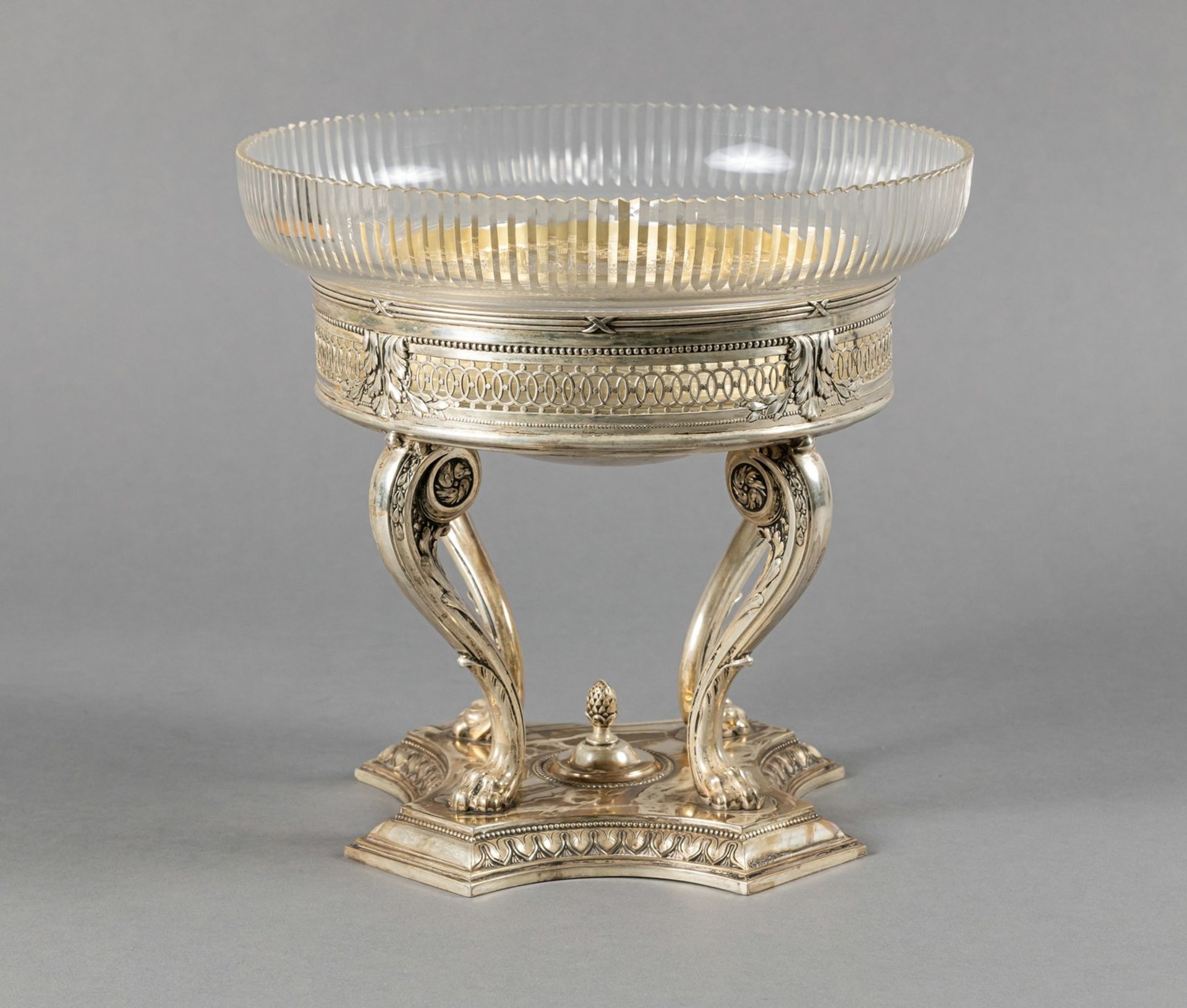 SILVER FOOTED BOWL WITH GLASS LINER - Image 2 of 4