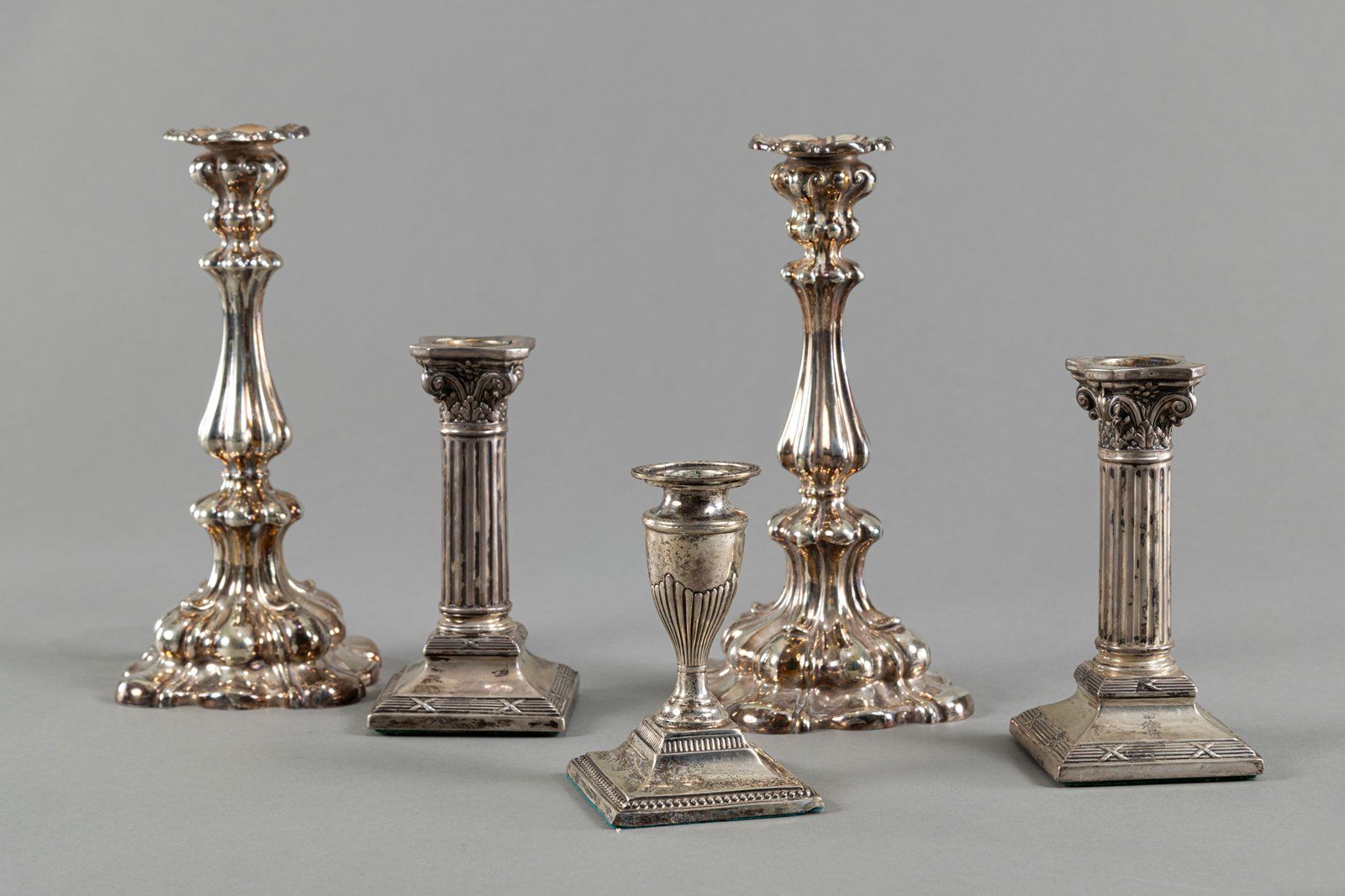 FIVE SILVER CANDLESTICKS - Image 4 of 7