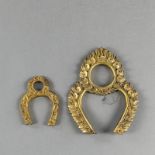 Zwei feuervergoldete Mandorla aus Bronze