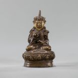 Bronze des Padmasambhava auf einem Lotos