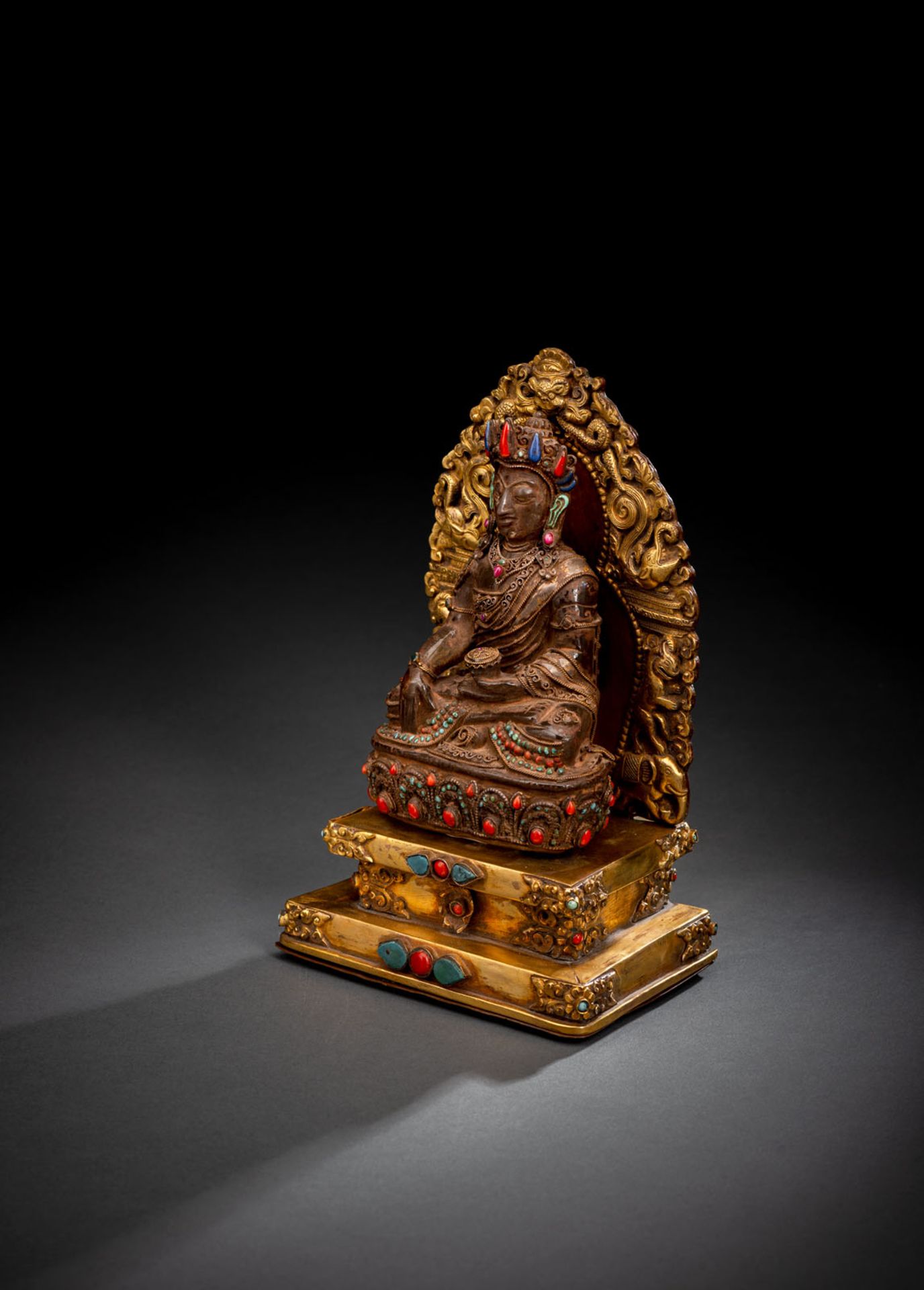 A ROCK-CRYSTAL FIGURE OF BUDDHA SHAKYAMUNI - Image 2 of 2