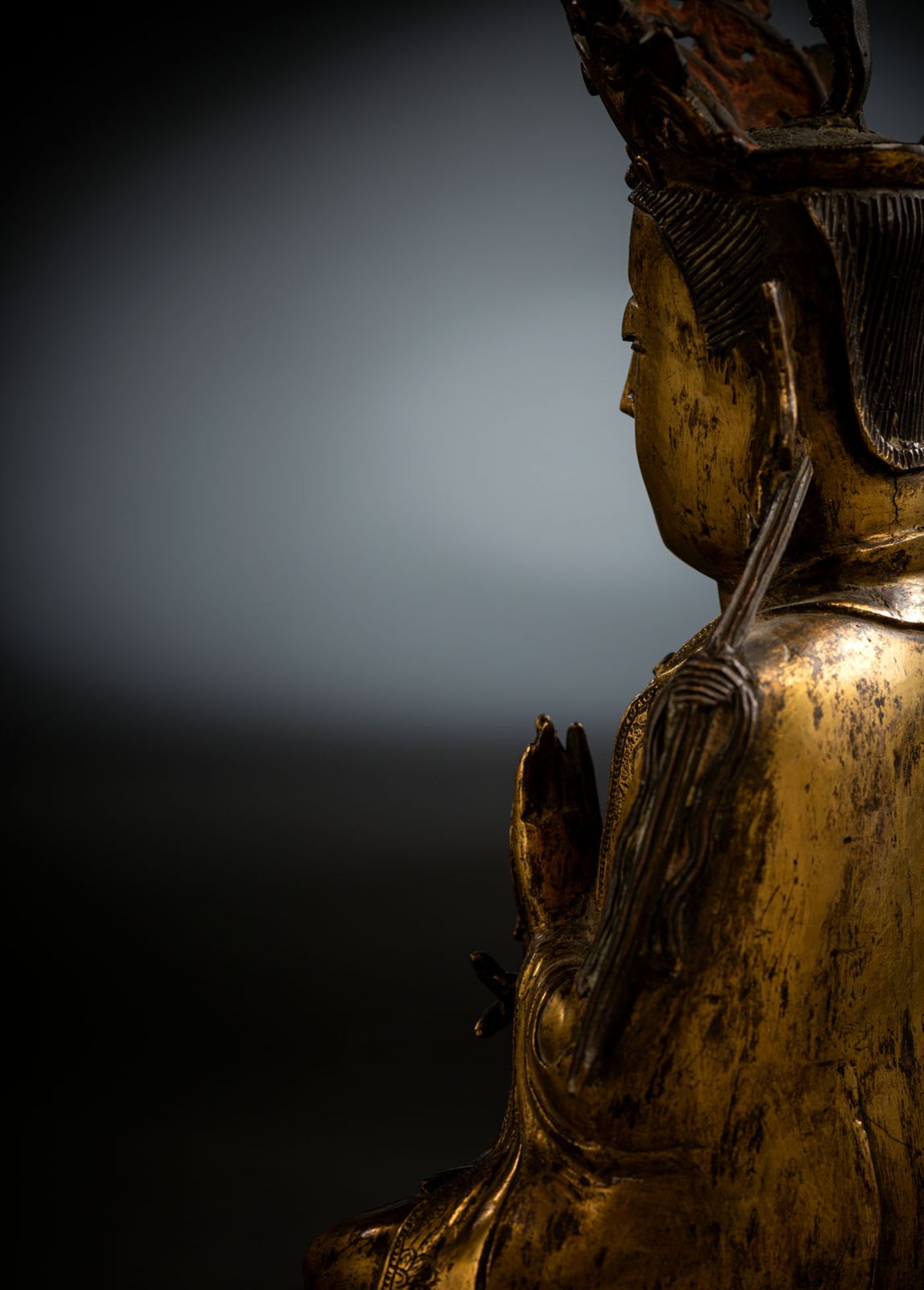 A RARE GILT-BRONZE FIGURE OF SURYABRAHA WITH SUN DISK - Image 5 of 10