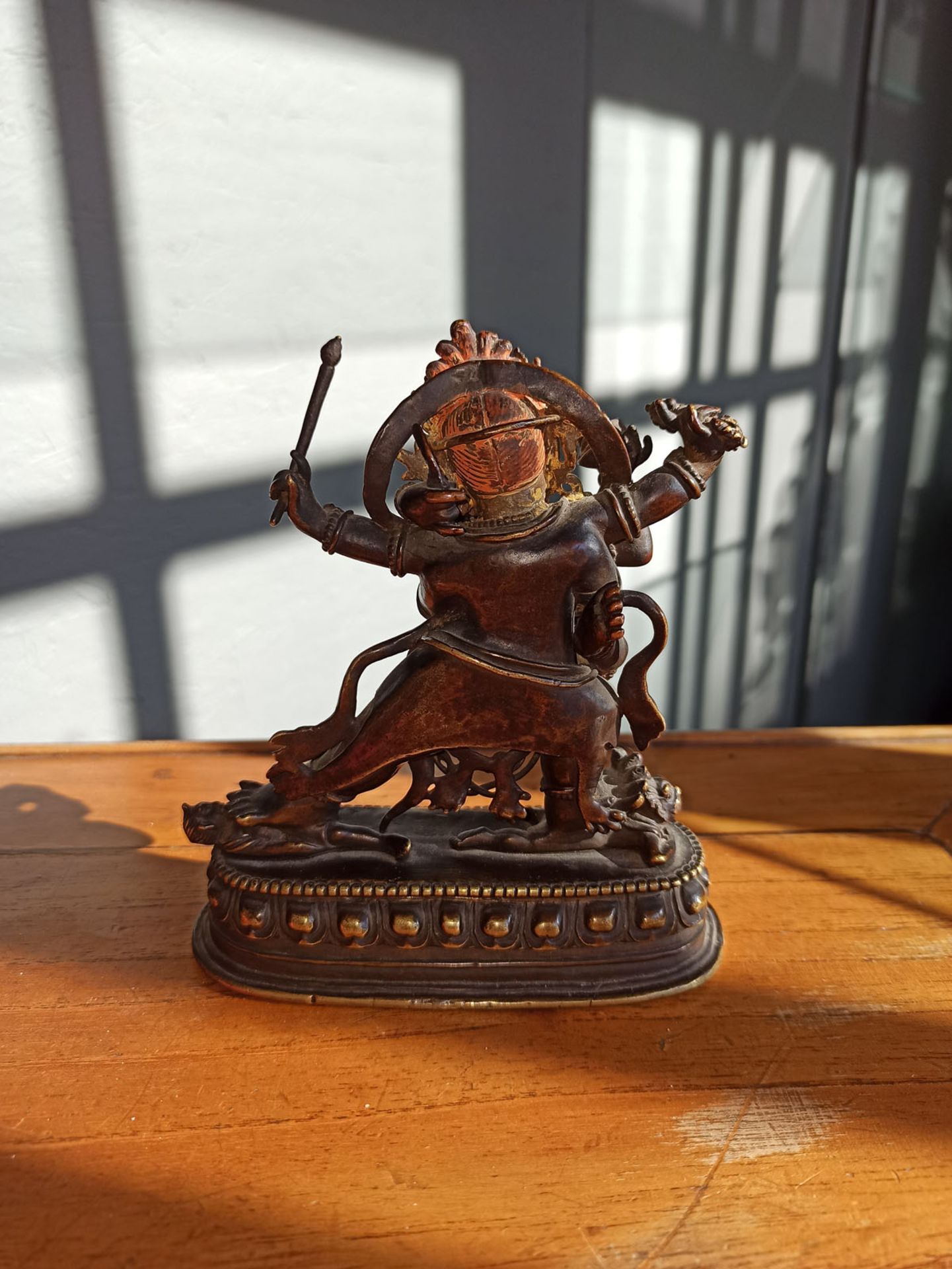 A RARE BRONZE EMANATION OF VAJRAPANI ON A LOTUS - Image 9 of 10