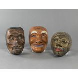 Drei Tanzmasken aus Holz