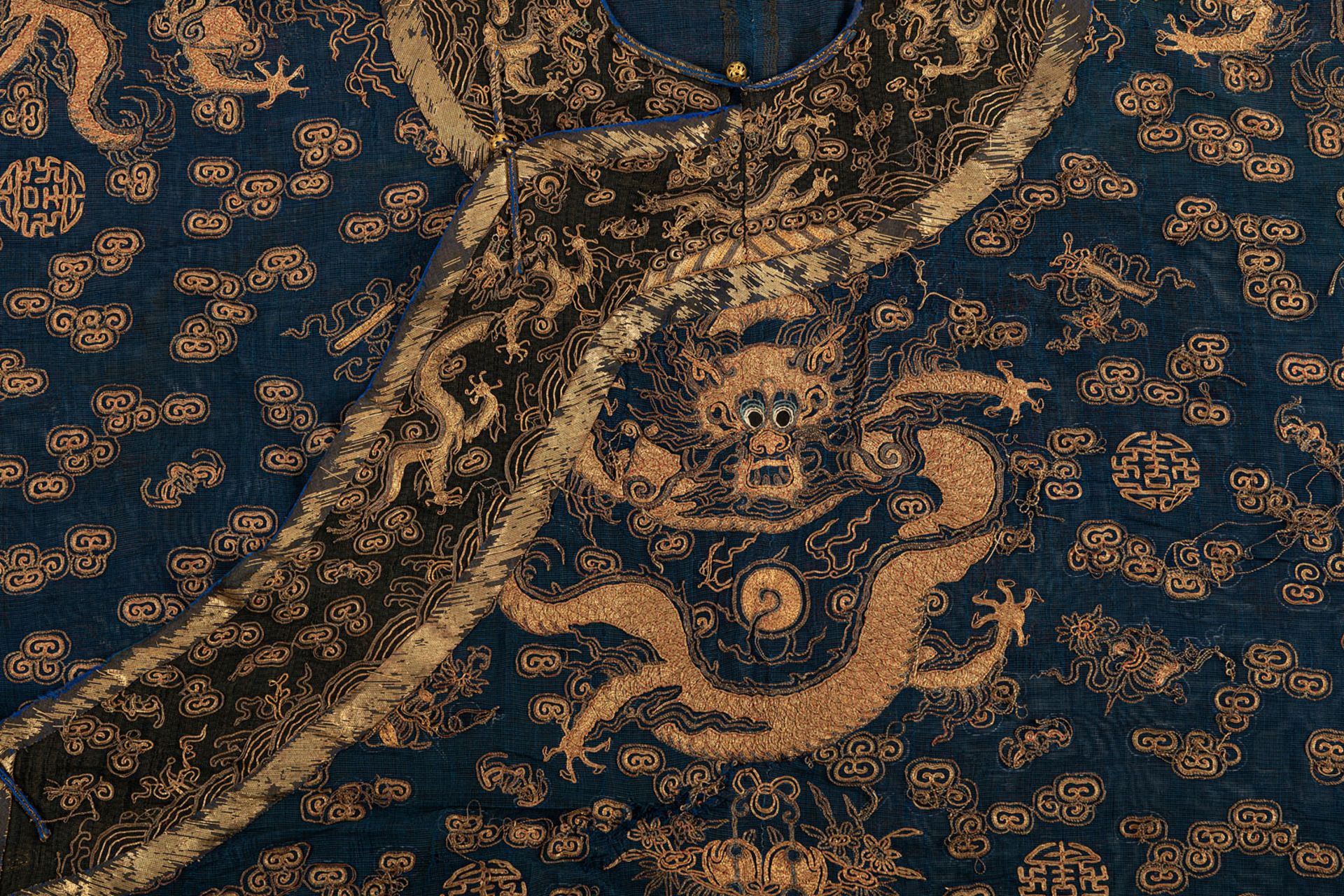 NAVY BLUE DRAGON ROBE (JIFU) IN SHA AND GOLD EMBROIDERY FOR A GENTLEMAN - Image 3 of 8