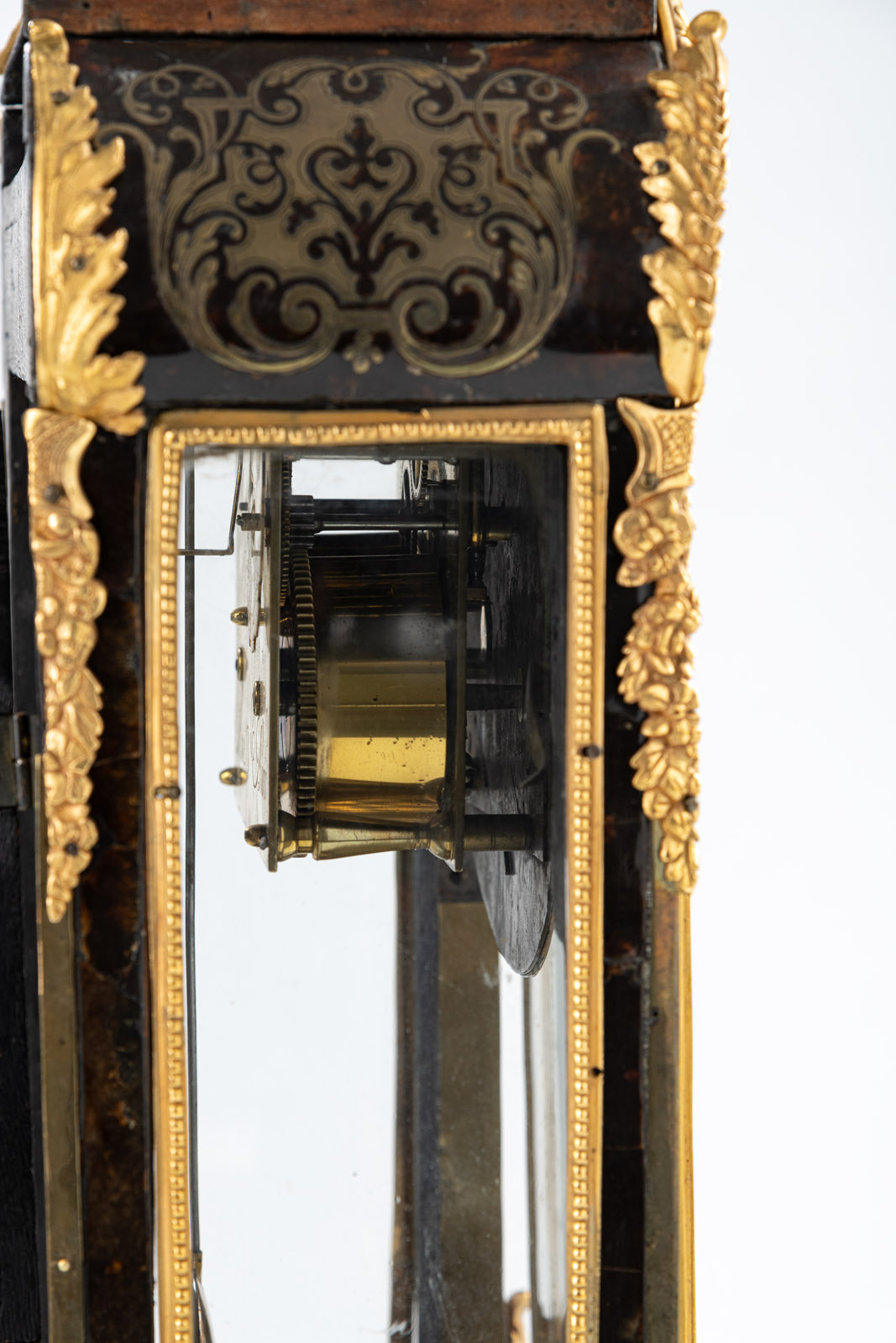 AN ELABORATE LOUIS XV STYLE BOULLE WALL PENDULE AND BASE - Image 10 of 16