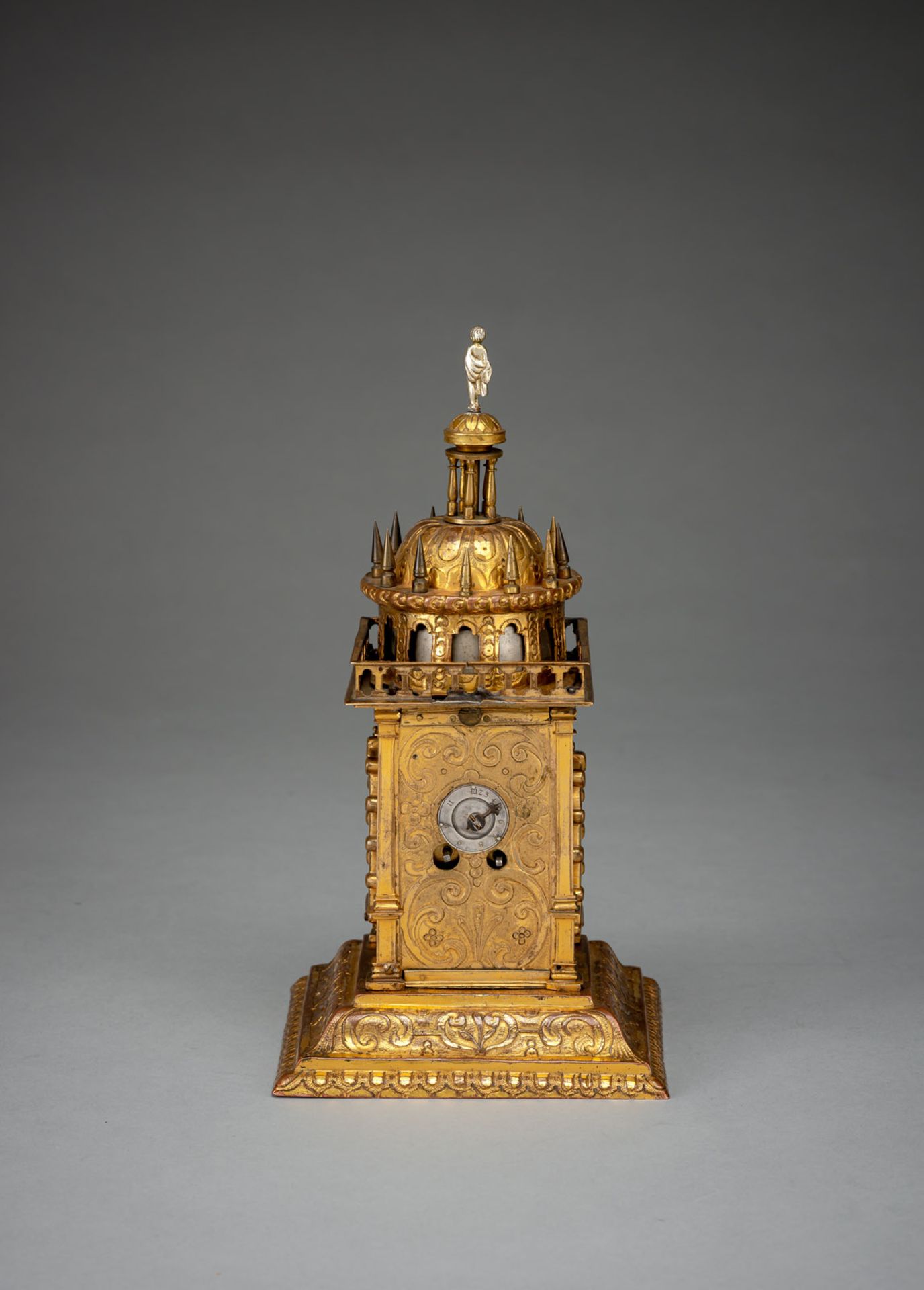 A FINE SOUTH GERMAN RENAISSANCE GILT BRASS "TURMCHENUHR" - Image 2 of 6