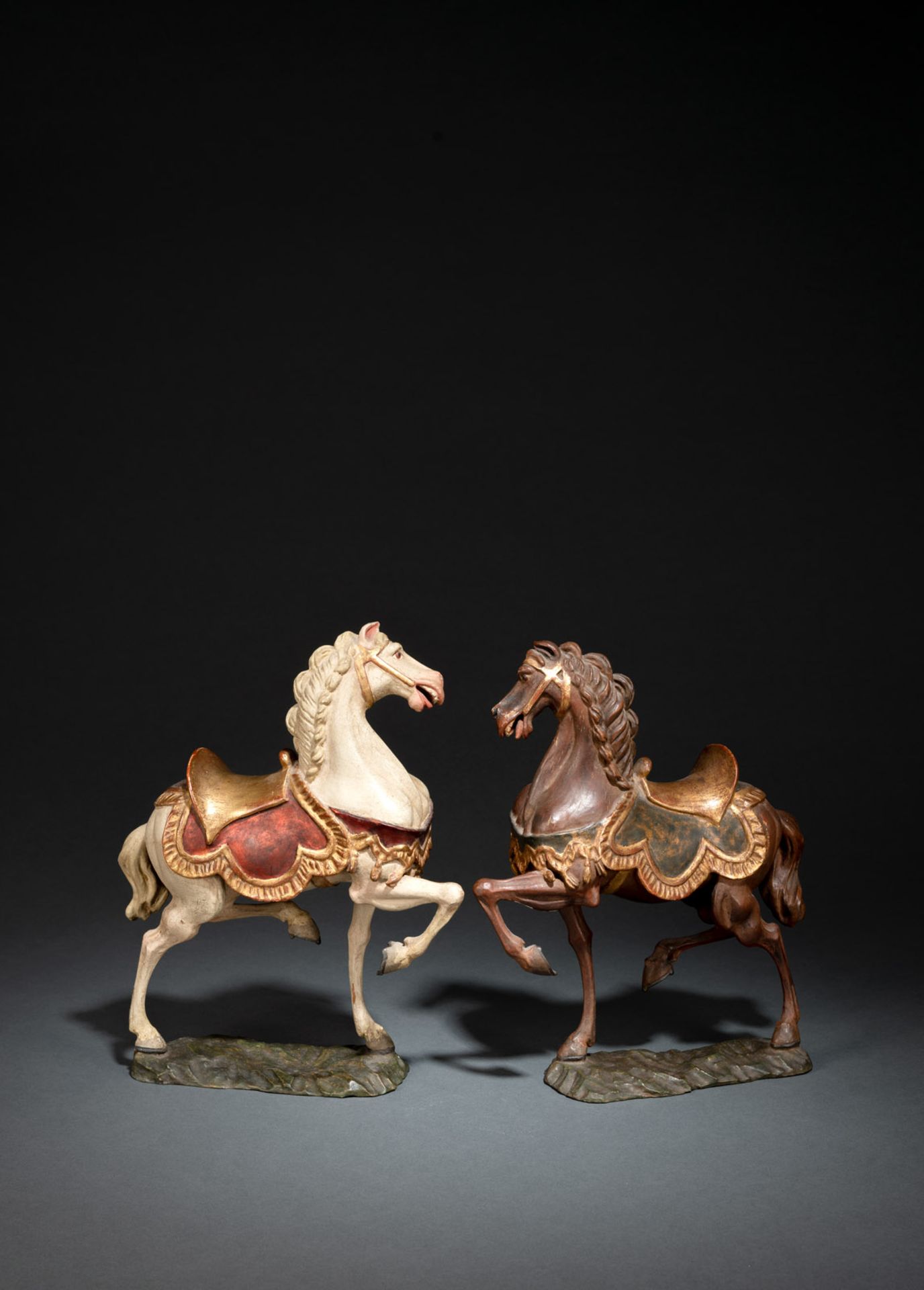 A PAIR OF "GRÖDEN" HORSE FIGURES - Image 3 of 7