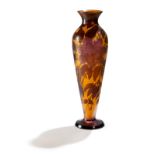 Große Vase mit Clematis-Dekor