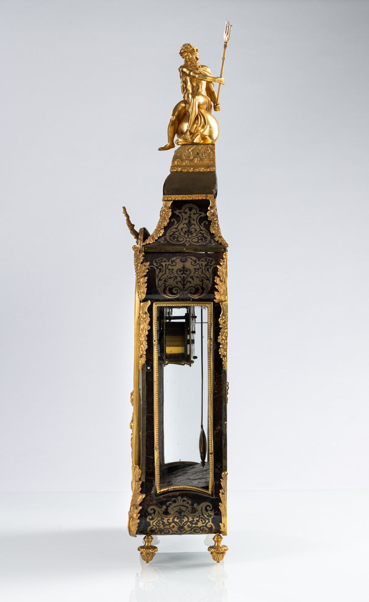 AN ELABORATE LOUIS XV STYLE BOULLE WALL PENDULE AND BASE - Image 13 of 16