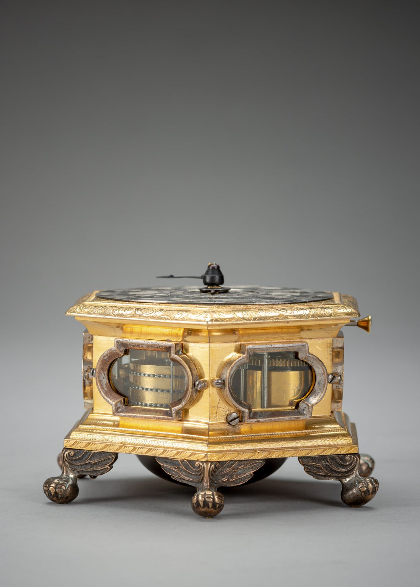 A SMALL GERMAN HEXAGONAL QUARTER STRIKING AND ALARM HORIZONTAL TABLE CLOCK - Image 6 of 8