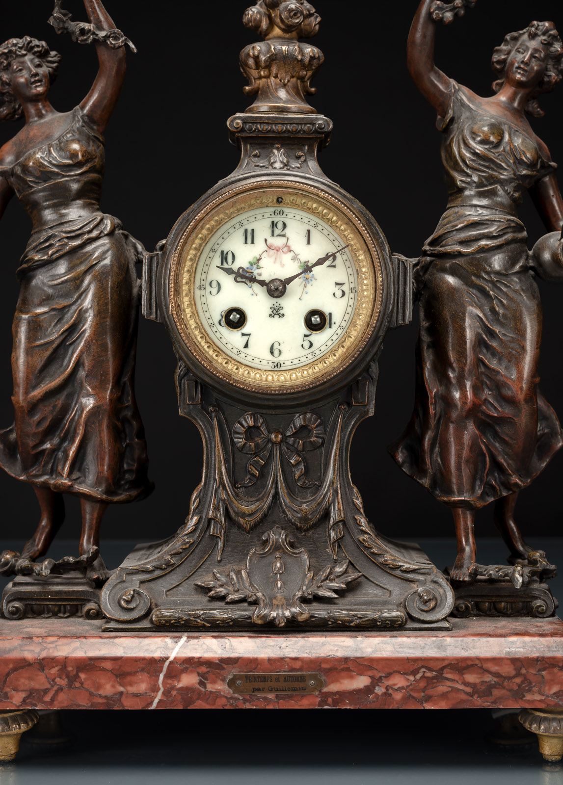 A FRENCH ART-NOUVEAU BRONZE AND MARBLE THREE-PIECE CLOCK GARNITURE - Image 2 of 3