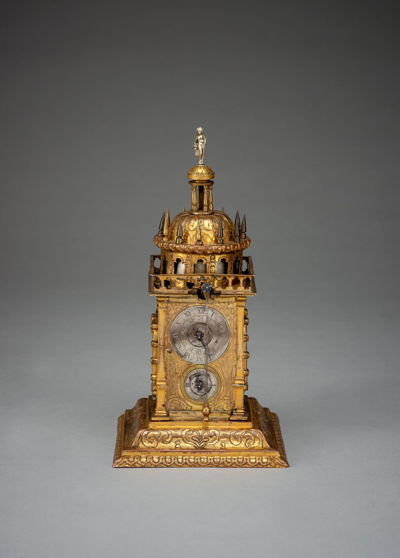 A FINE SOUTH GERMAN RENAISSANCE GILT BRASS "TURMCHENUHR"