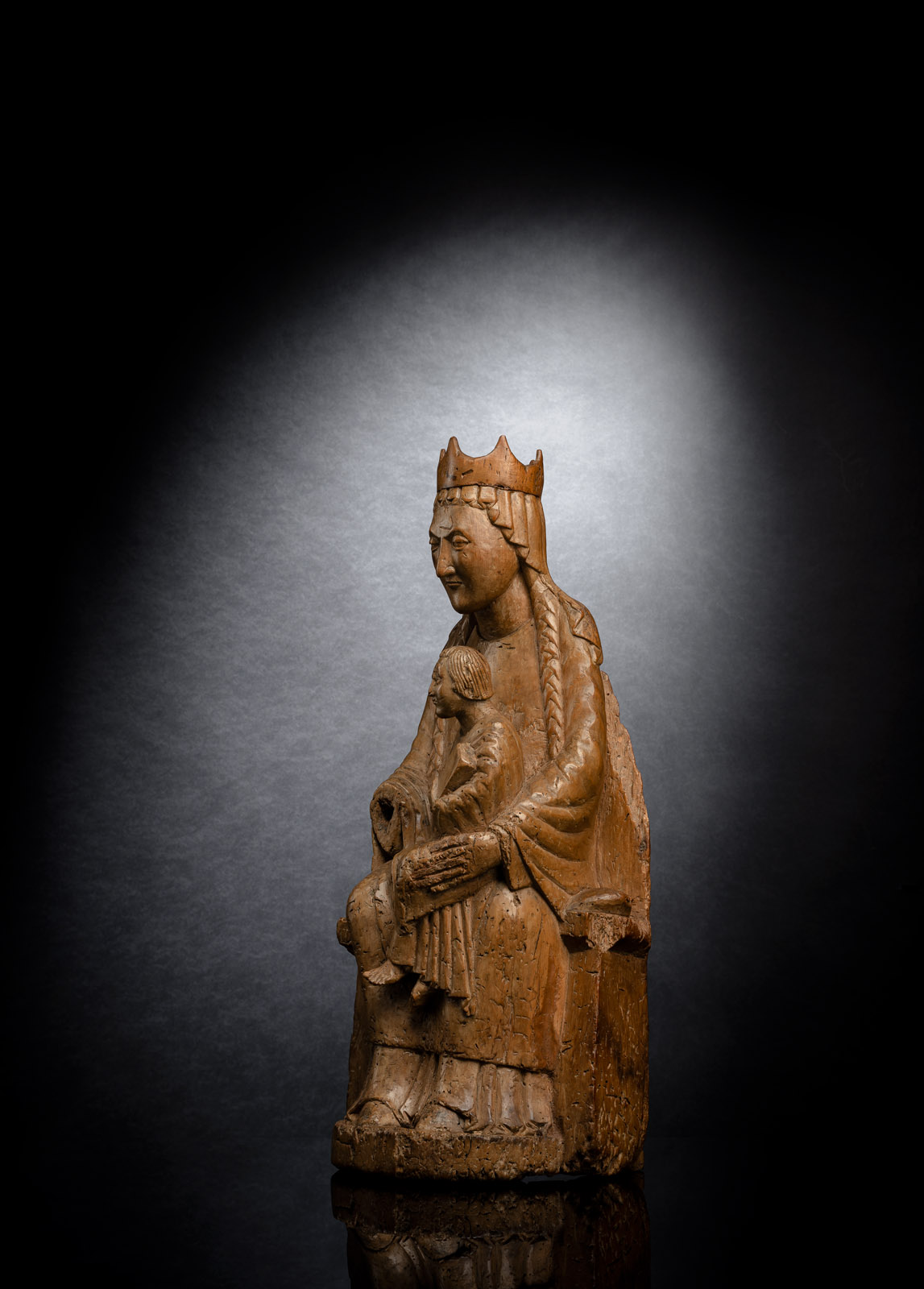 A RARE ROMAN VIRGIN AND CHILD ENTHRONED - Image 4 of 6