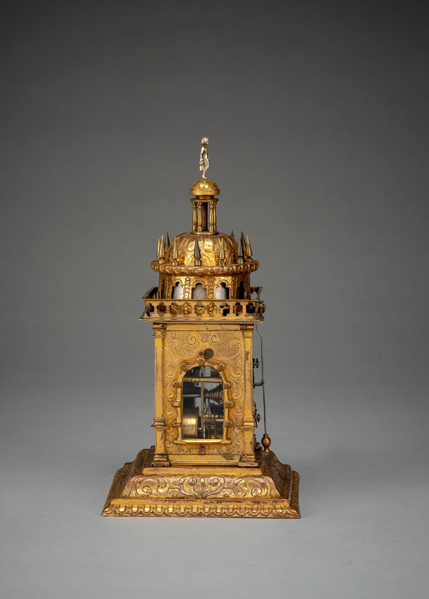 A FINE SOUTH GERMAN RENAISSANCE GILT BRASS "TURMCHENUHR" - Image 3 of 6