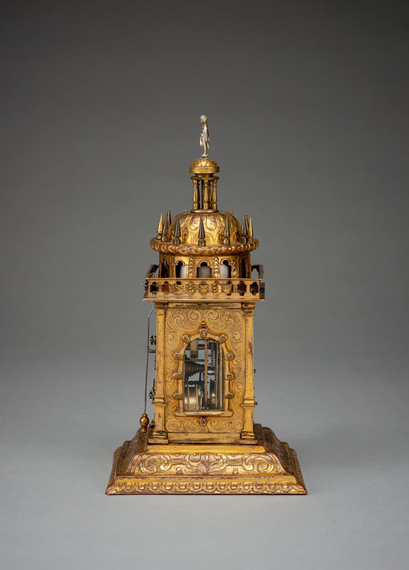 A FINE SOUTH GERMAN RENAISSANCE GILT BRASS "TURMCHENUHR" - Image 4 of 6