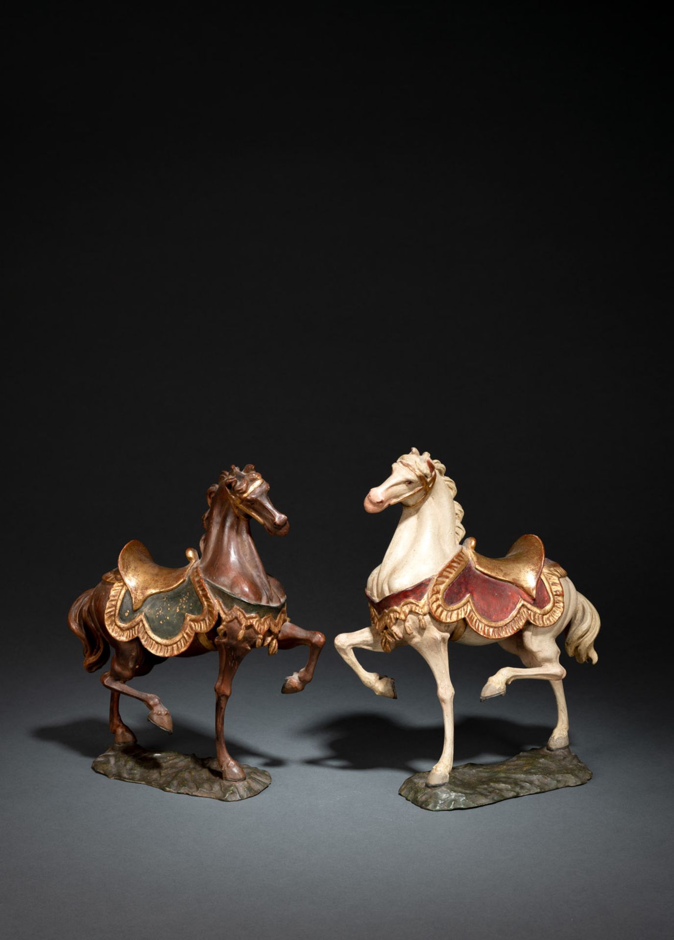 A PAIR OF "GRÖDEN" HORSE FIGURES - Image 2 of 7