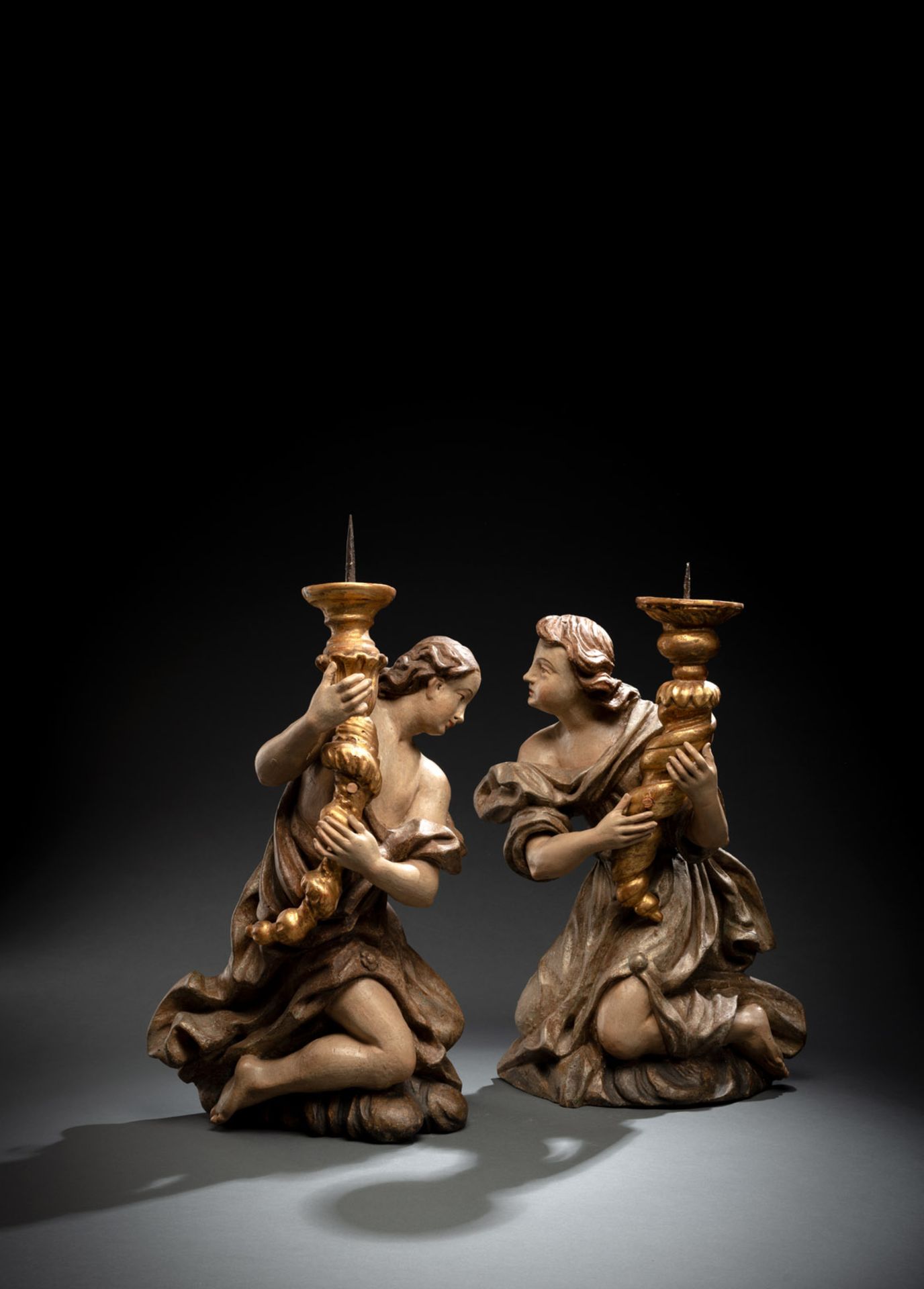 A PAIR OF BAROQUE ANGELS WITH CANDLESTICKS - Image 2 of 4