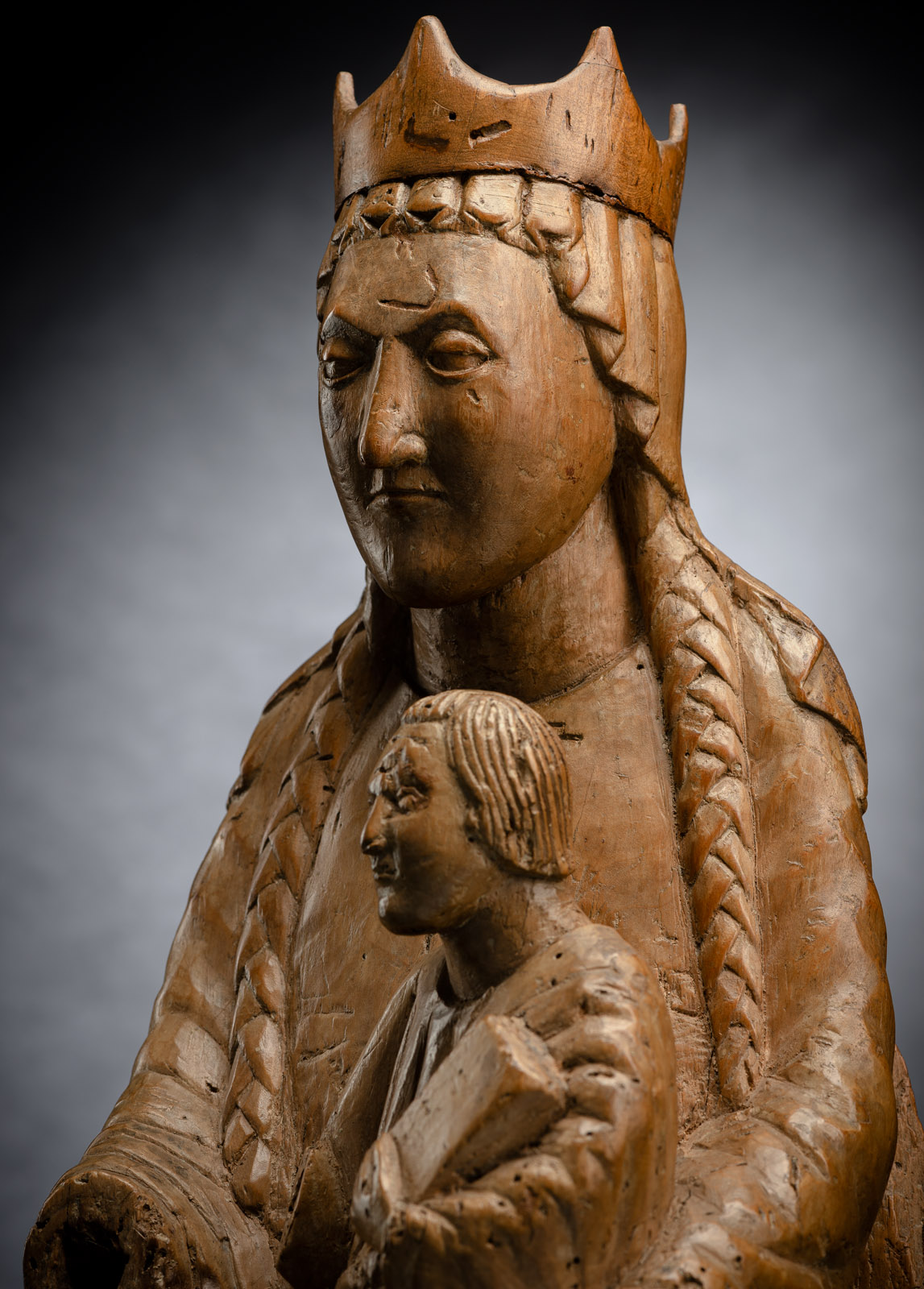 A RARE ROMAN VIRGIN AND CHILD ENTHRONED - Image 6 of 6