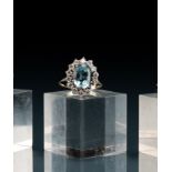 Aquamarin-Diamant-Ring