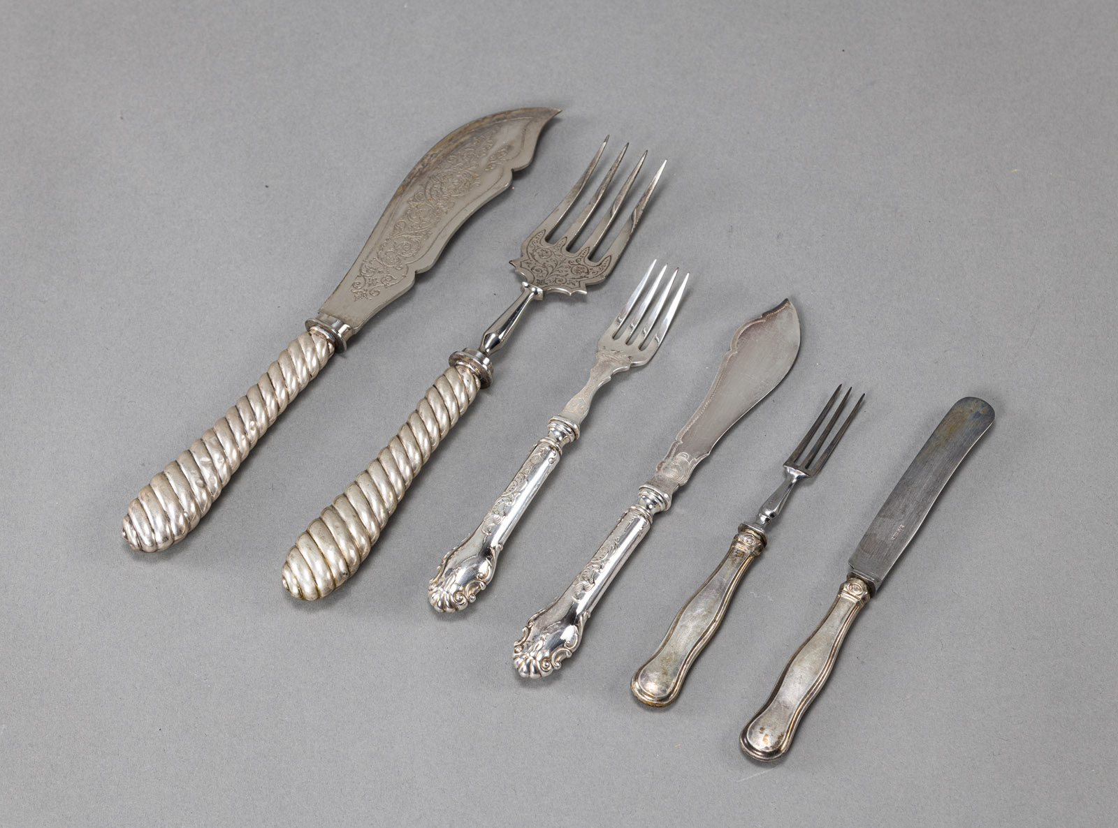 FRUIT CUTLERY AND FISH CUTLERY IN BOXES - Image 5 of 8