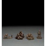 Vier Bronzen mit Darstellungen des Ganesha, Nandi und zwei kleine Altäre