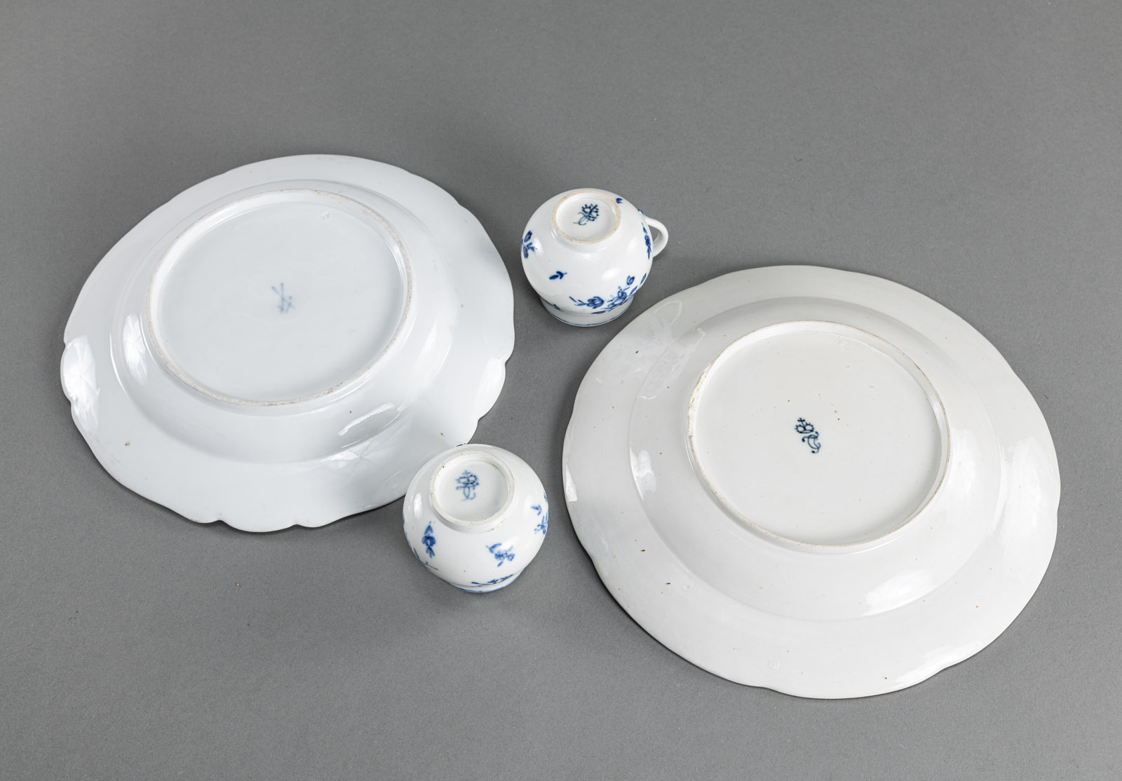 TWO PLATES AND TWO CREAM POTS - Image 3 of 3