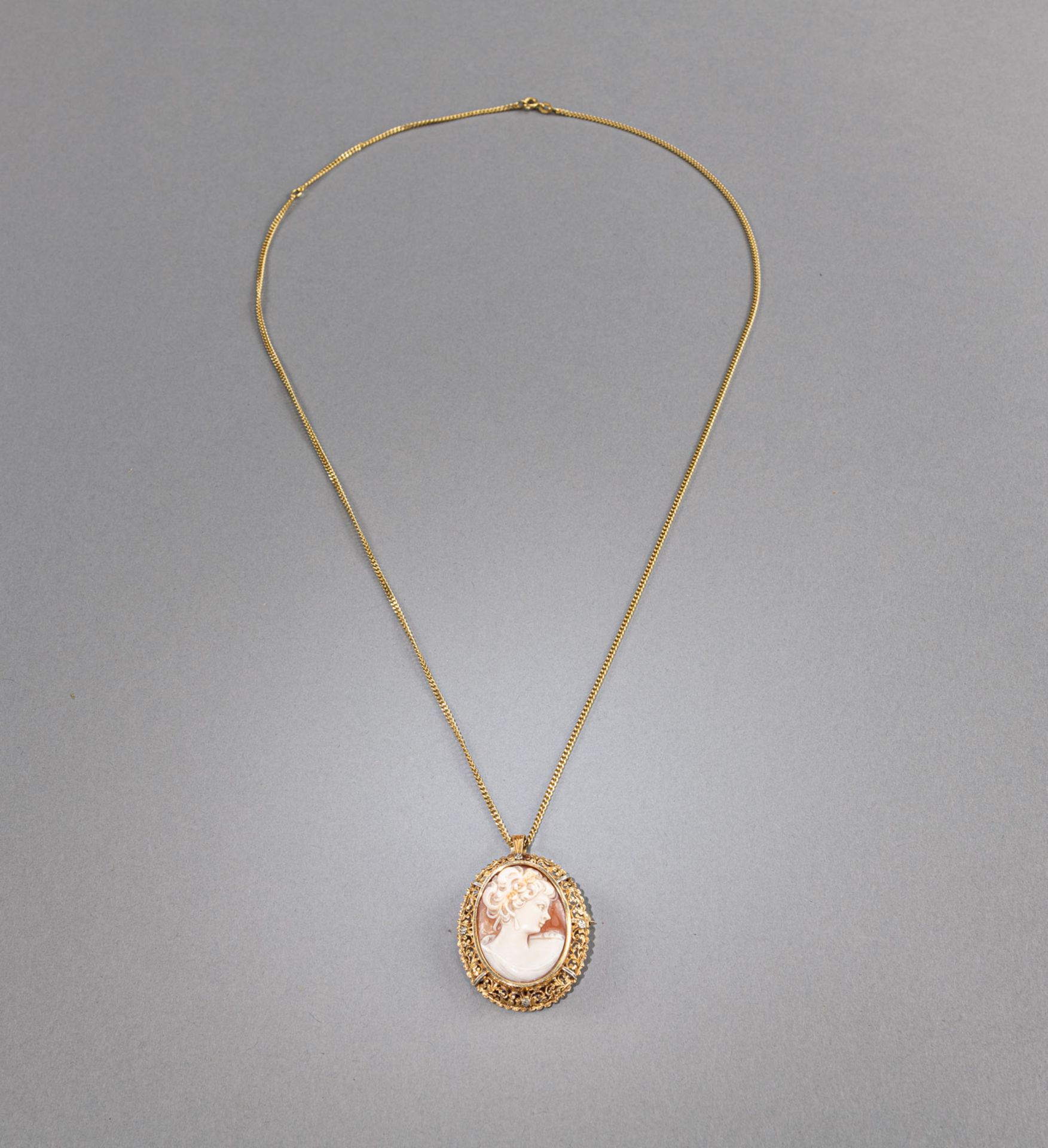 SHELL CAMEO BROOCH AND PENDANT WITH NECKLACE - Image 4 of 6